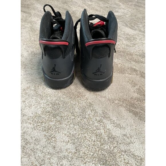 Size 5.5 Y - Jordan 5 Hyper Pink 2016 - Picture 7 of 10